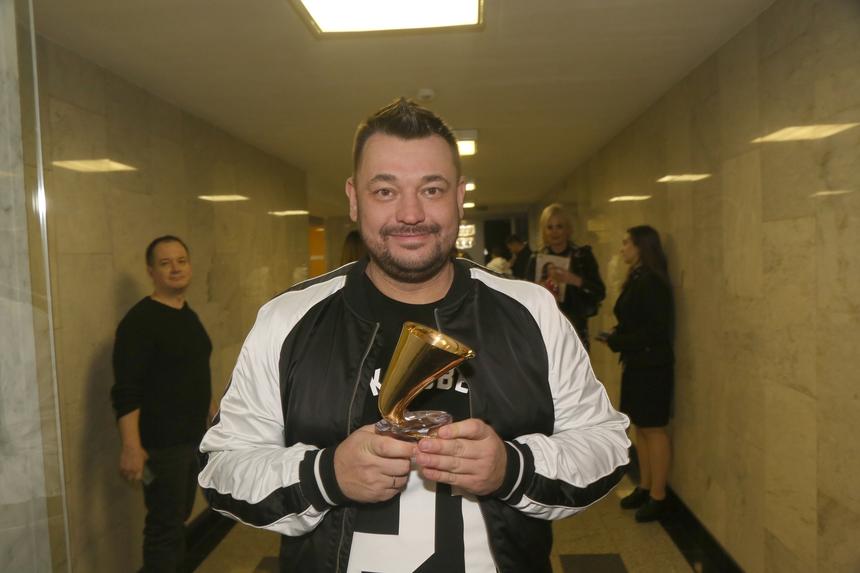 Дочь лидера «Руки Вверх!» Жукова рассказала, как отец потерял ее мать