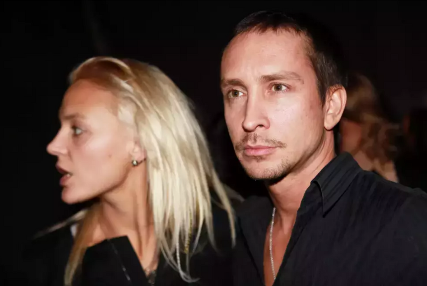 Певец Данко предрек взлет карьеры Анны Асти после «голой» вечеринки