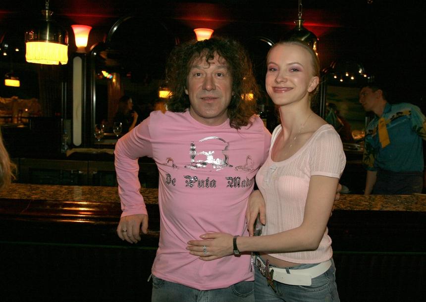 «Это неуважение»: продюсер прокомментировал странное выступление Кузьмина в Уфе