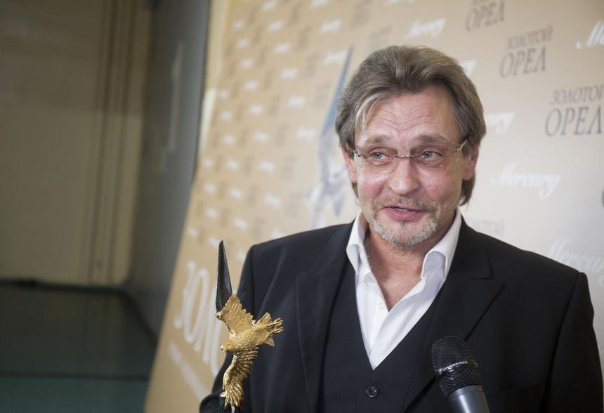 «Бред»: Домогаров опроверг слухи о завершении карьеры