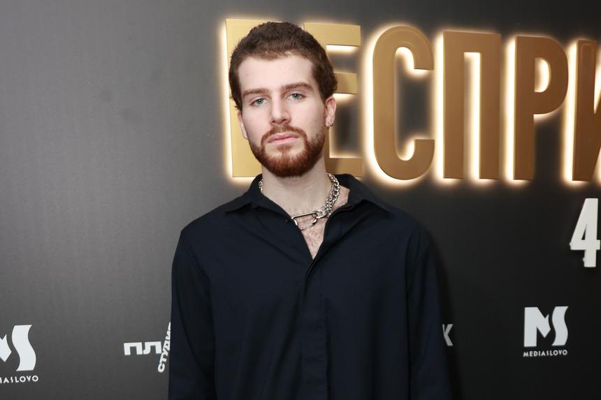 Берется за любую работу: куда пропал сын Тины Канделаки после ухода из «Новой Фабрики звезд»