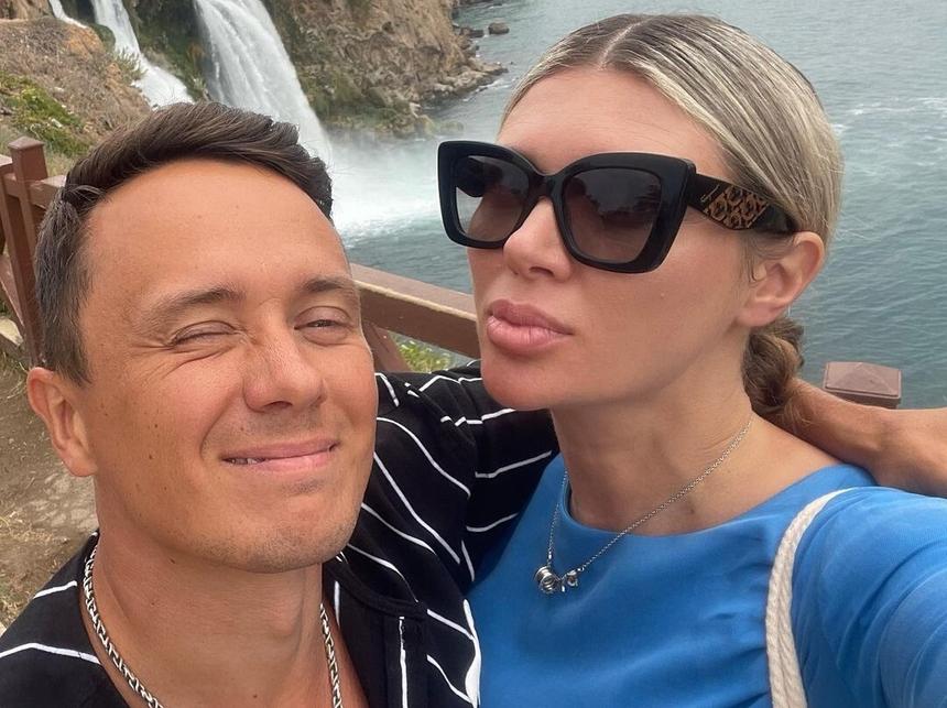 Жена комика Ильи Соболева рассказала, что у ее дочери заподозрили анорексию