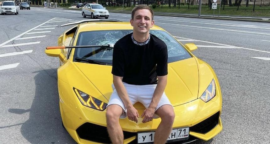 Заработал почти 1,5 миллиарда: с блогера Литвина требуют миллион рублей за напитки