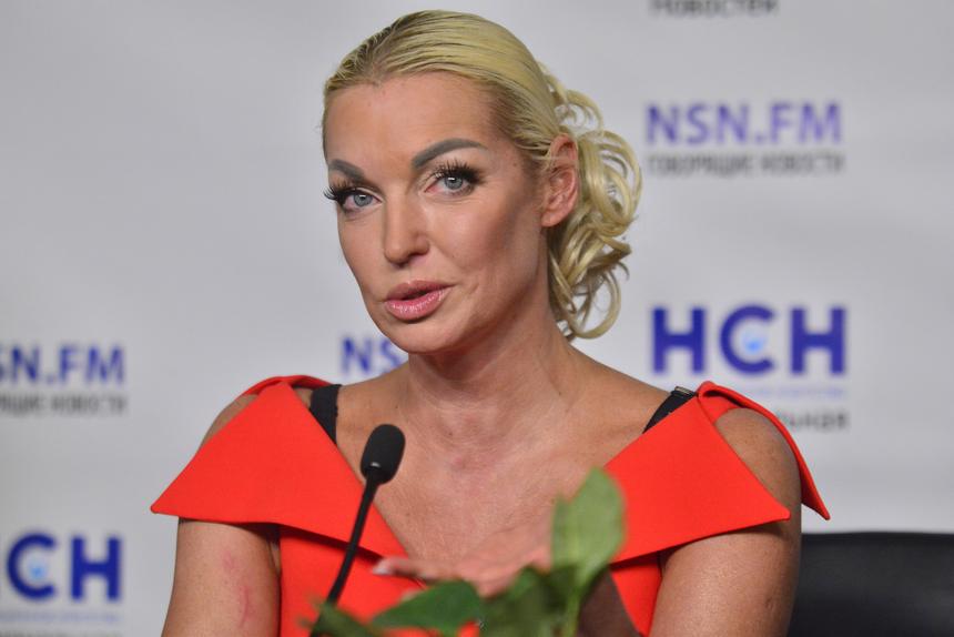 Анастасия Волочкова вспомнила об ухаживаниях экс-губернатора Челябинской области