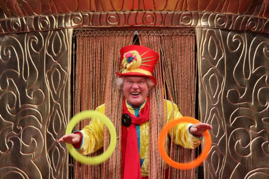 После перенесенного инфаркта Юрий Куклачев не может дышать самостоятельно