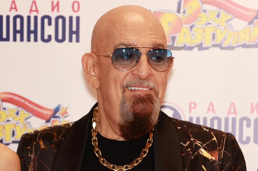 «Не сделал? До свидания!»: Михаил Шуфутинский о моде на брачные договоры