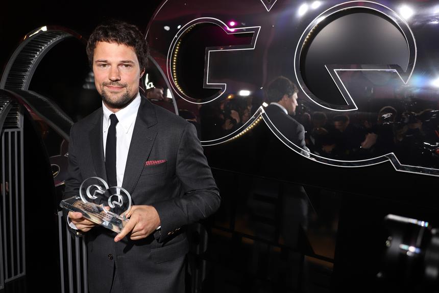 Уже не в США: где находится и чем занимается Данила Козловский