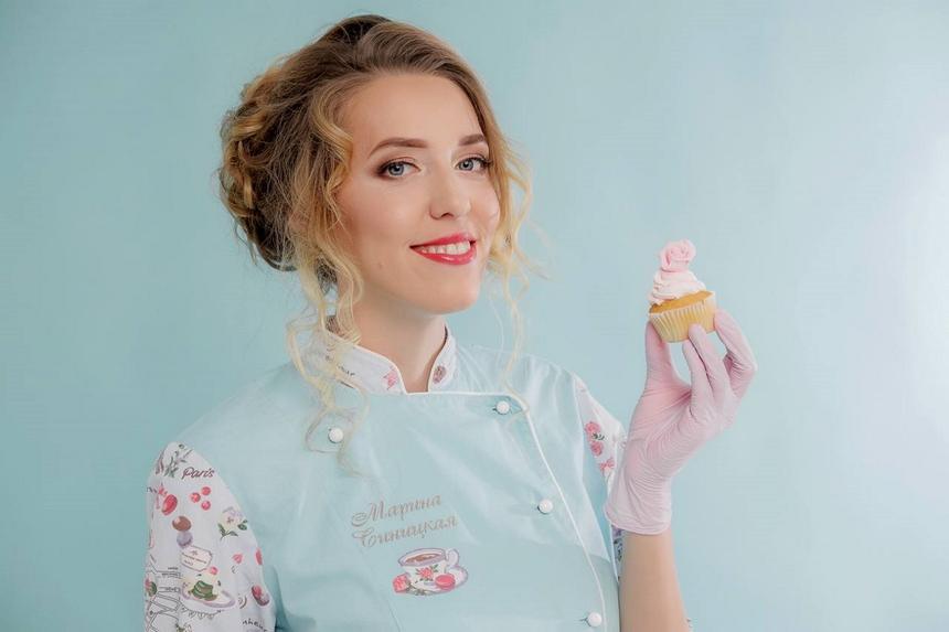 «Мне были закрыты двери на Пятницу»: кондитер Синицкая заявила о скандале с Агзамовым