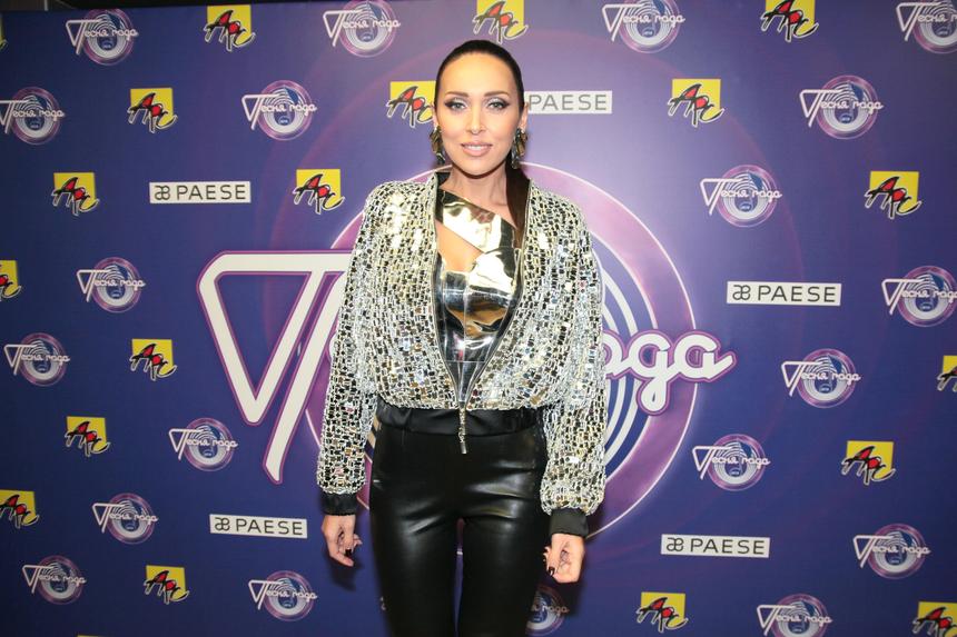 «Это не имеет отношения к правде»: певица Алсу впервые отреагировала на слухи об изменах мужа