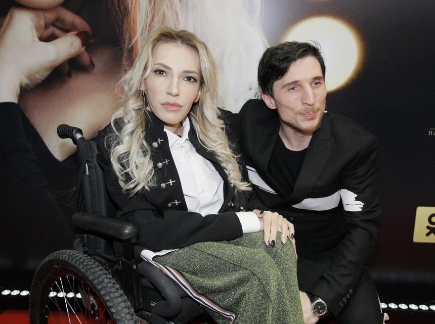 СК заинтересовался скандалом с испорченным лекарством Самойловой за 800 тысяч