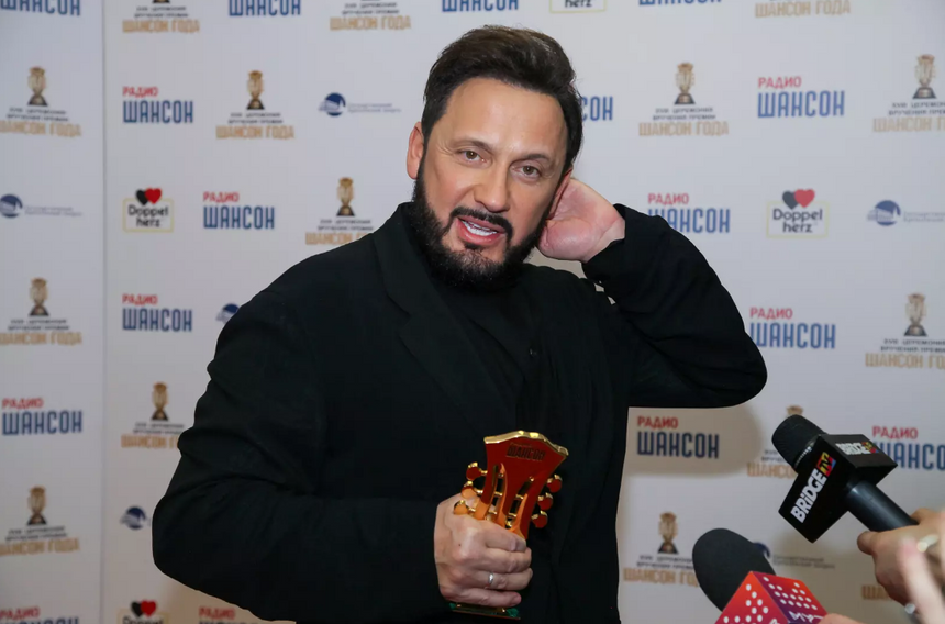 Критик Бабичев назвал главным достижением Стаса Михайлова женскую аудиторию