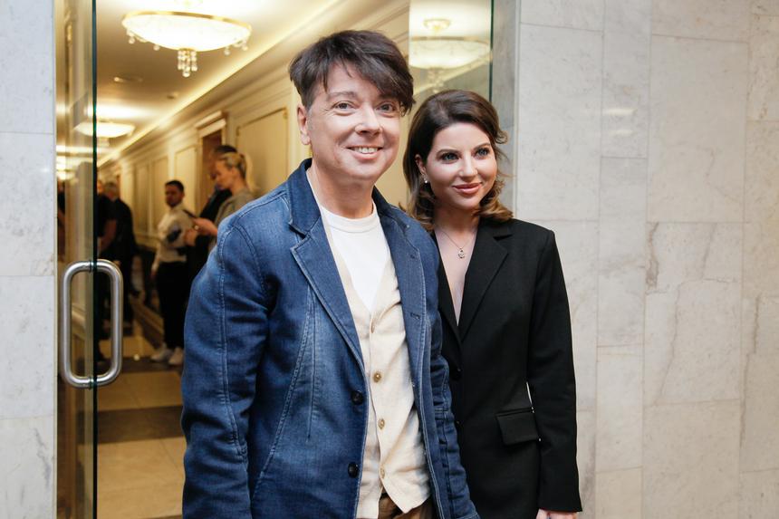 Вдова Валентина Юдашкина трогательно обратилась к кутюрье в годовщину его смерти