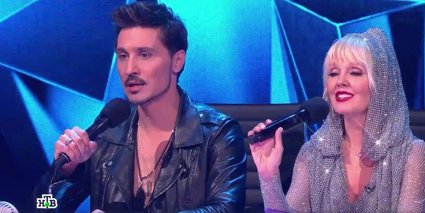 Дима Билан засветил кольцо в финале шоу "Маска"