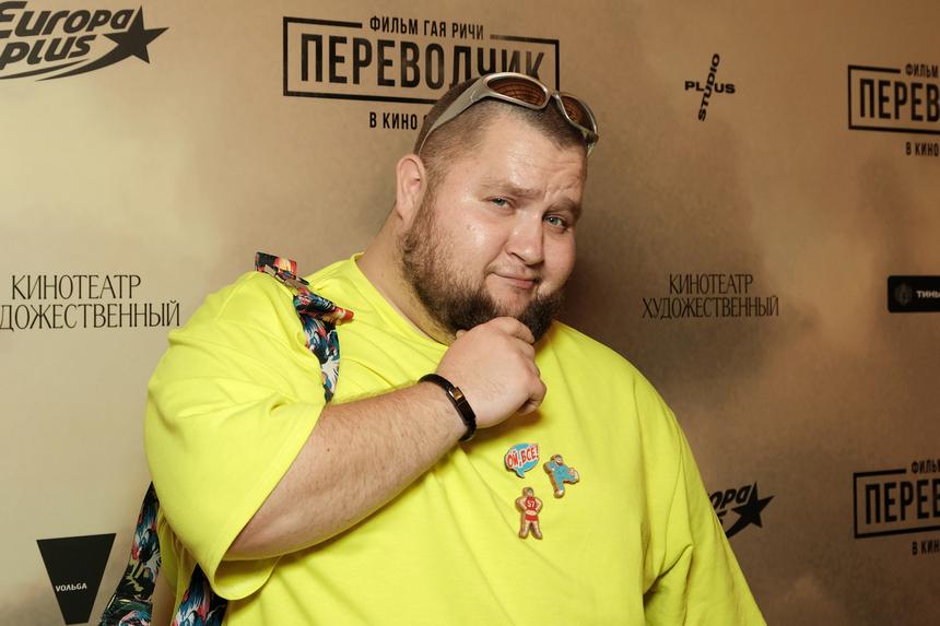 Мать танцора «Пухляша» Красилова выступила с речью на премьере последнего фильма умершего сына