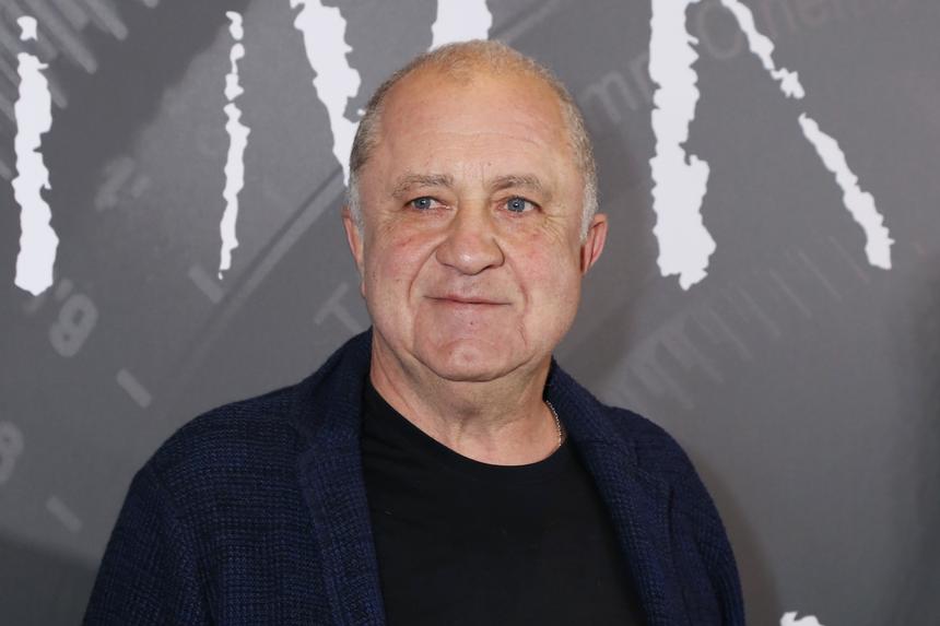 Больной раком актер Стержаков рассказал, что задумывался о суициде, услышав диагноз: очнулся в реанимации