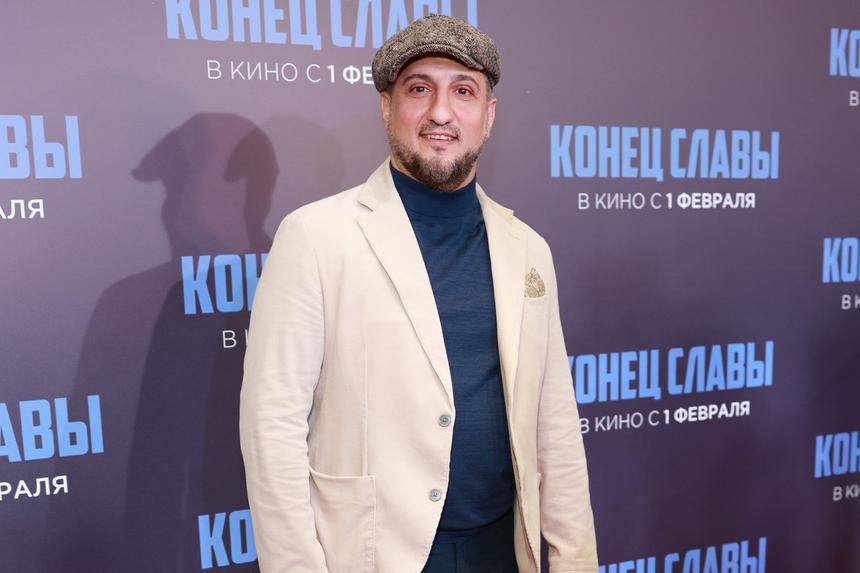 «Собирали ягоды в парке»: актеров нового «Универа» отказались кормить на съемочной площадке