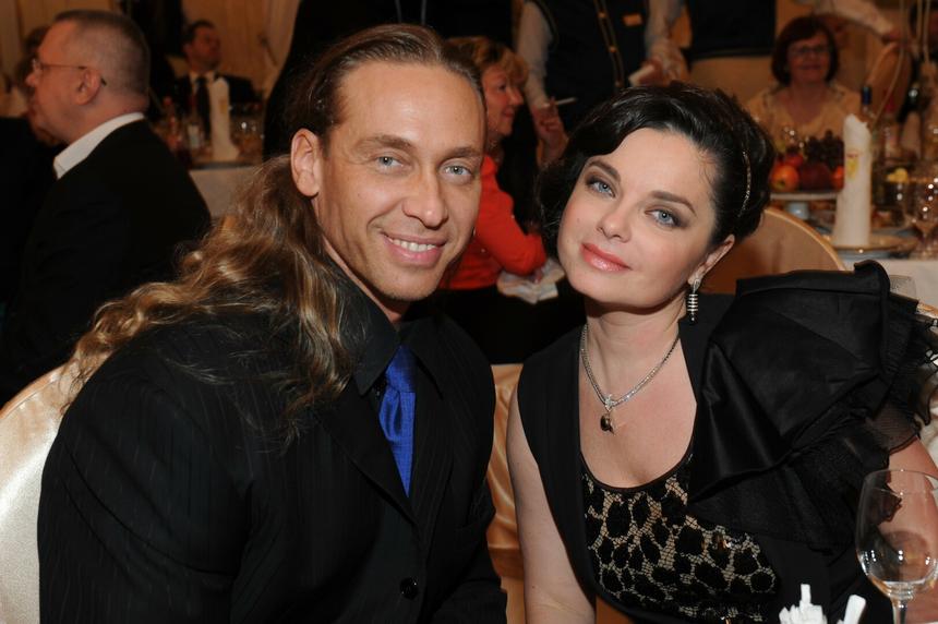 «Стройка сейчас — дело дорогое»: сколько Наташа Королева и Сергей Глушко потратили на ремонт особняка