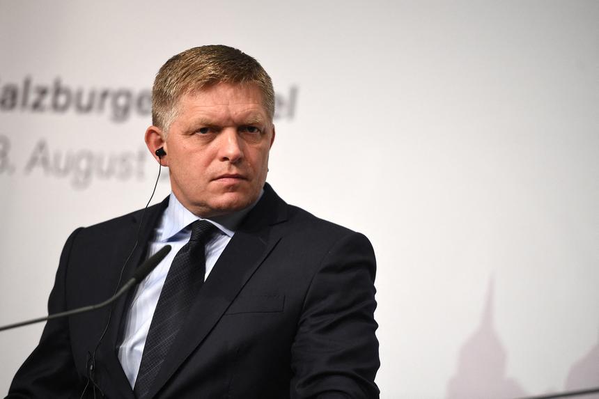 Раскрыто имя стрелявшего в премьер-министра Словакии Фицо