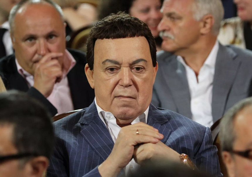 Неизвестные использовали памятник Иосифу Кобзону для продажи наркотиков