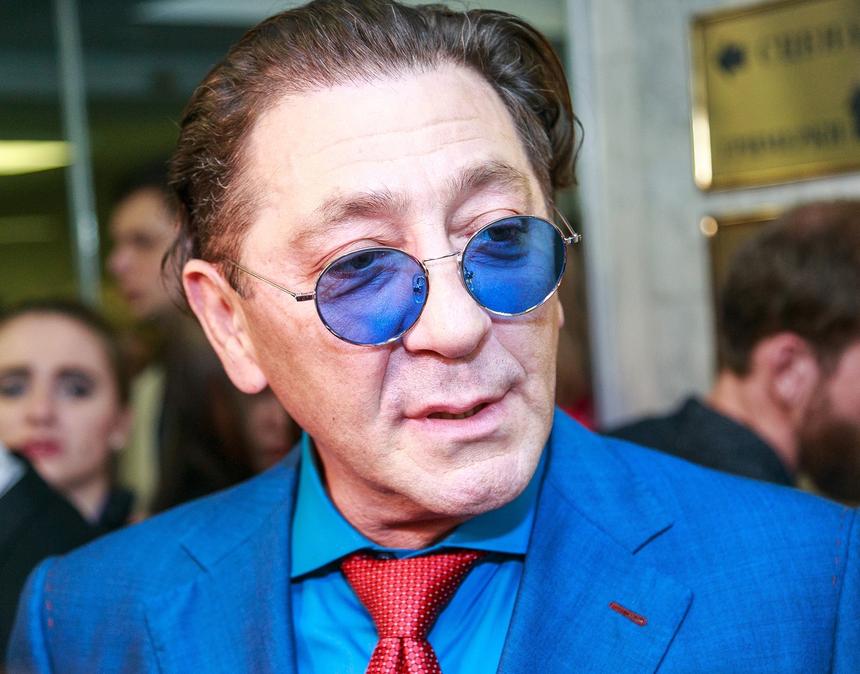 Разведенный певец Григорий Лепс заявил, что в его жизни «тьма» женщин