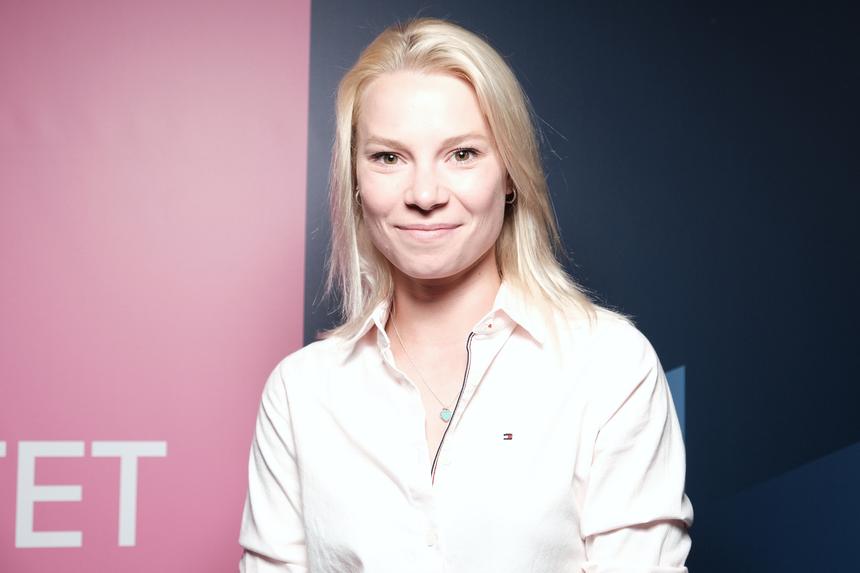 «Оказалось неожиданным даже для меня»: фигуристка Тарасова рассказала о свадьбе с конкурентом