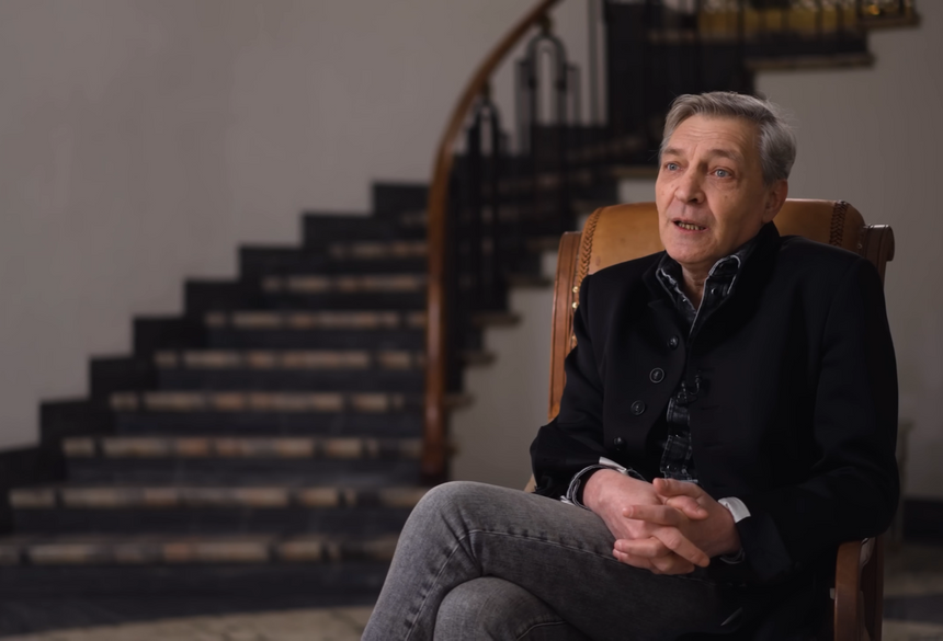 Семью журналиста Невзорова* требуют признать «экстремистским объединением»