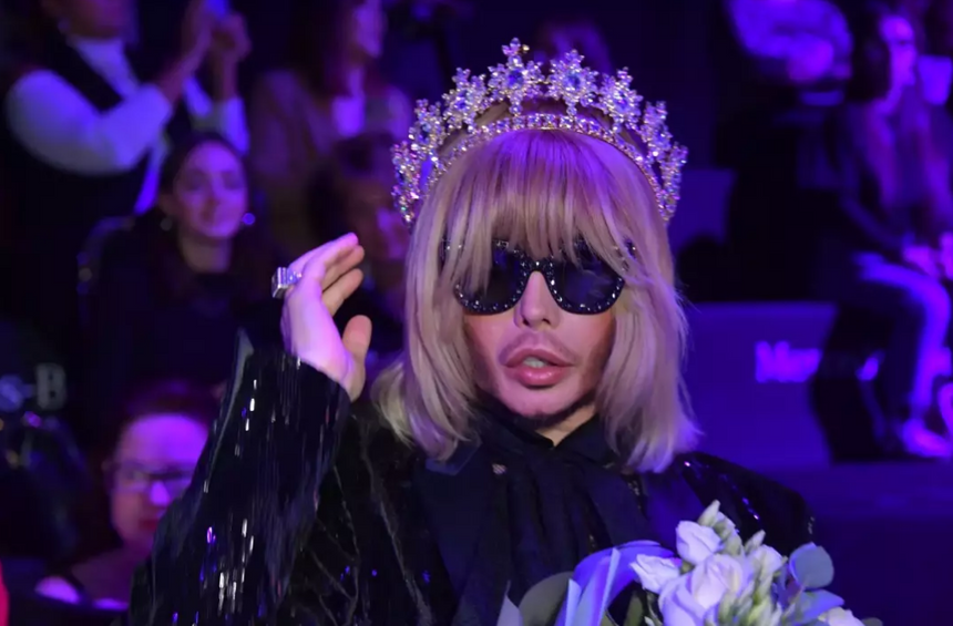 «Че выкладывать этот трусняк?»: Сергей Зверев высказался о фотографиях в купальниках