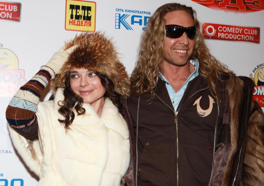 Наташа Королева заявила, что за их с Тарзаном парой наблюдает психотерапевт