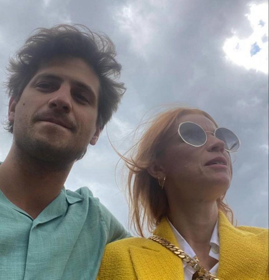 Режиссер Александр Молочников показал фото новой возлюбленной в ее день рождения