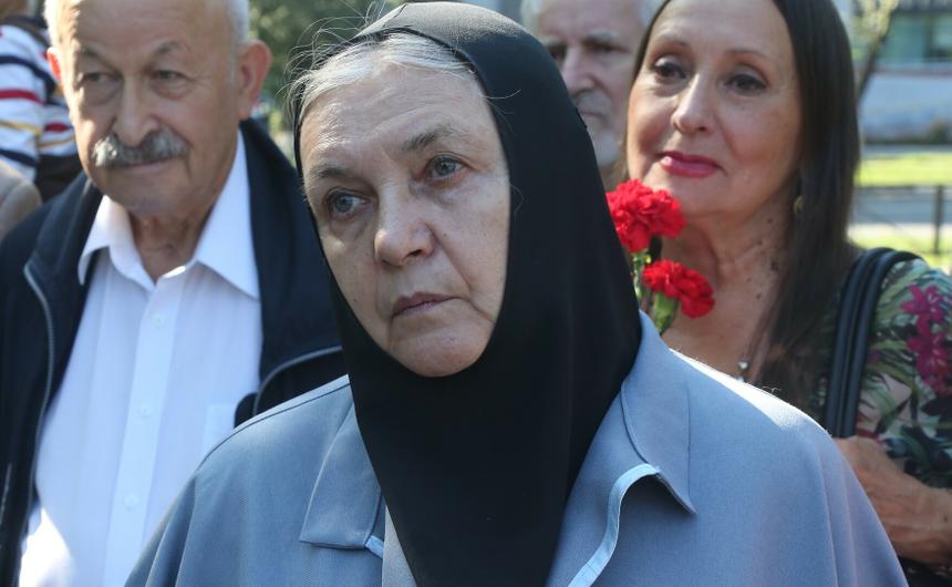 Ставшую монахиней актрису Ольгу Гобзеву выживают из квартиры в центре Москвы