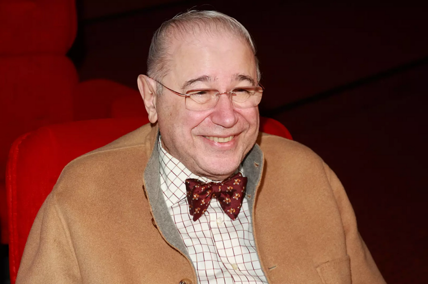 Юморист Евгений Петросян рассказал, что его сын растет театральным человеком