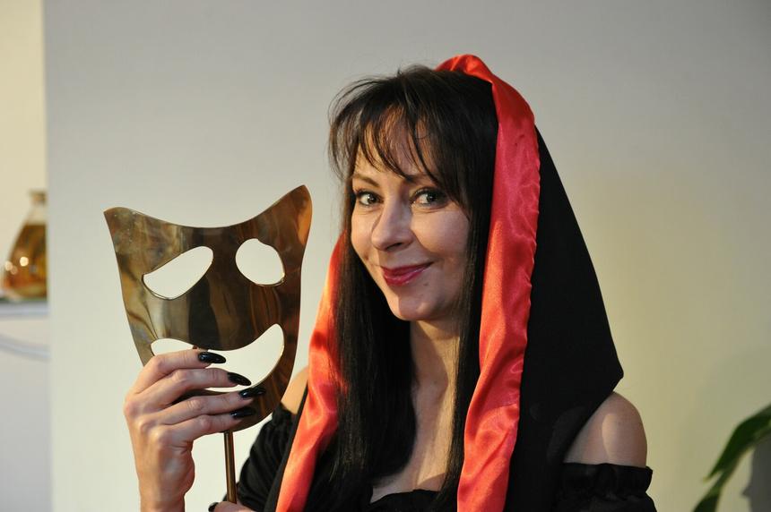 «Я буду давать интервью только нормальным СМИ»: Марина Хлебникова разозлилась на журналистов