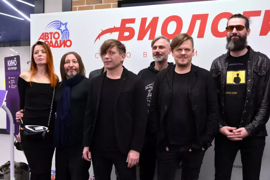 «Хитрый шаг»: «Би-2» могут вернуться на российскую сцену с помощью гражданства Молдавии