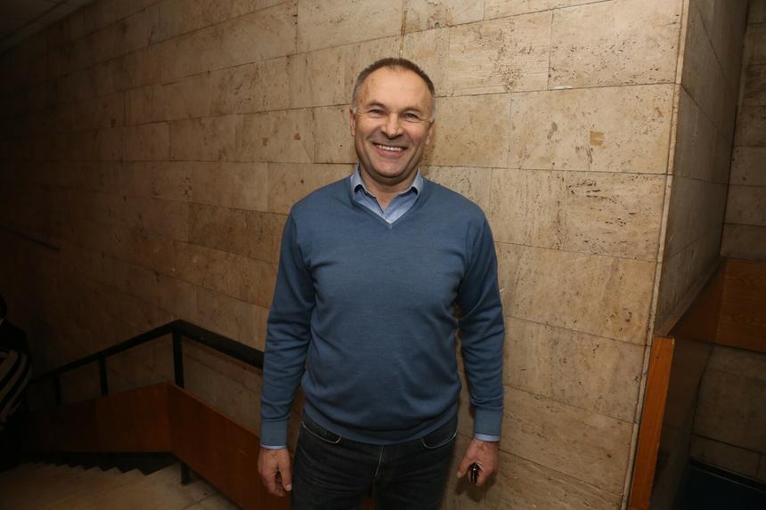 Брал деньги в долг и не отдавал: сына заслуженного артиста РФ Литвинова обвинили в мошенничестве