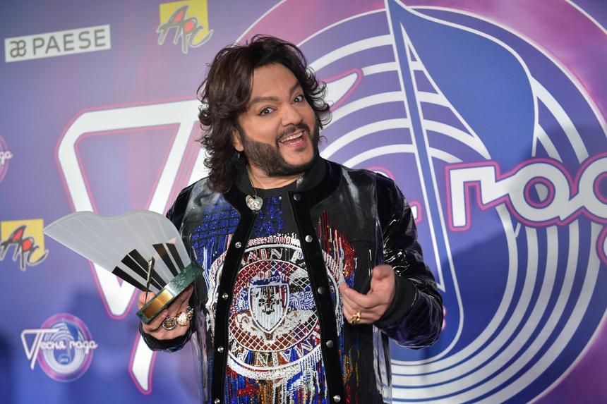 «Мне грустно, потому что сейчас они далеко»: Филипп Киркоров отправил детей учиться за границу