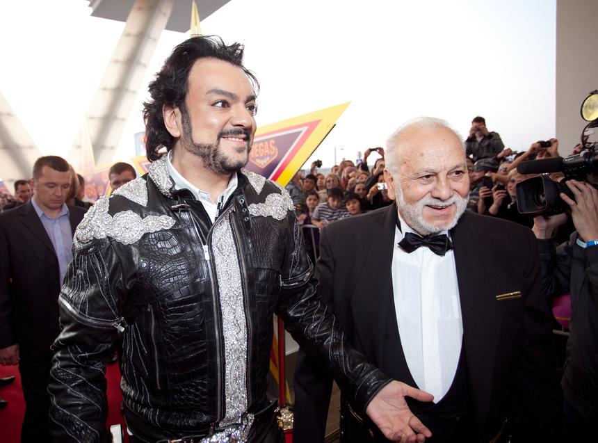 «Спасибо за жизнь»: Филипп Киркоров публично обратился к отцу в его день рождения