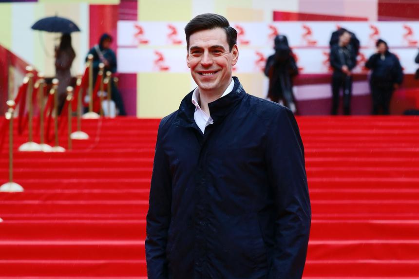 «Не будет блокбастером»: кинокритик оценил Дюжева в роли Распутина и шансы на успех нового фильма о Романовых