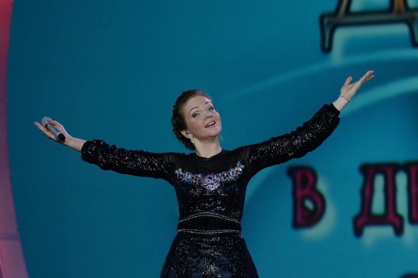 Марина Девятова заявила об ответственности артистов за высказывания об СВО