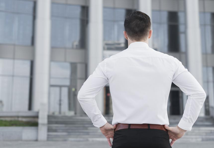 Иностранец-педофил попытался покончить с собой в День защиты детей