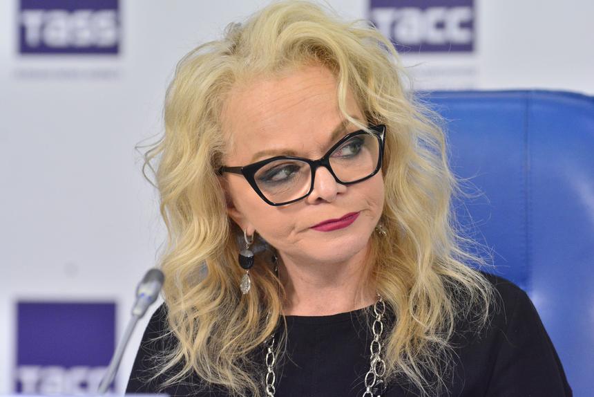 Продюсер назвал самых богатых российских певиц