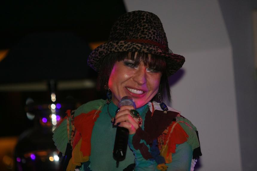 «А я уже не верила, не надеялась, не гадала на любовь»: куда пропала Алиса Мон