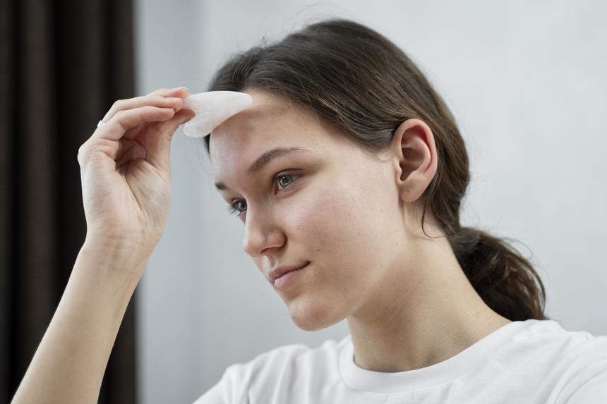 В Новосибирске хирурги удалили пациентке опухоль мозга, изуродовавшую лицо