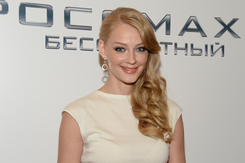 «Сложно и увлекательно»: Светлана Ходченкова вернется в театр спустя долгое время ради одного спектакля