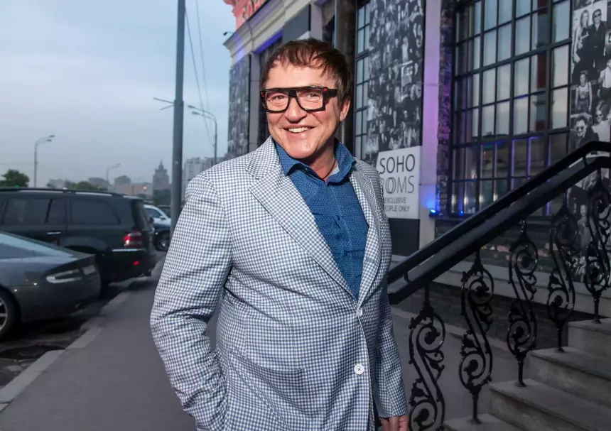 Предлагали большие деньги: Дибров объяснил, почему отказался вести шоу «Дом» на ТНТ