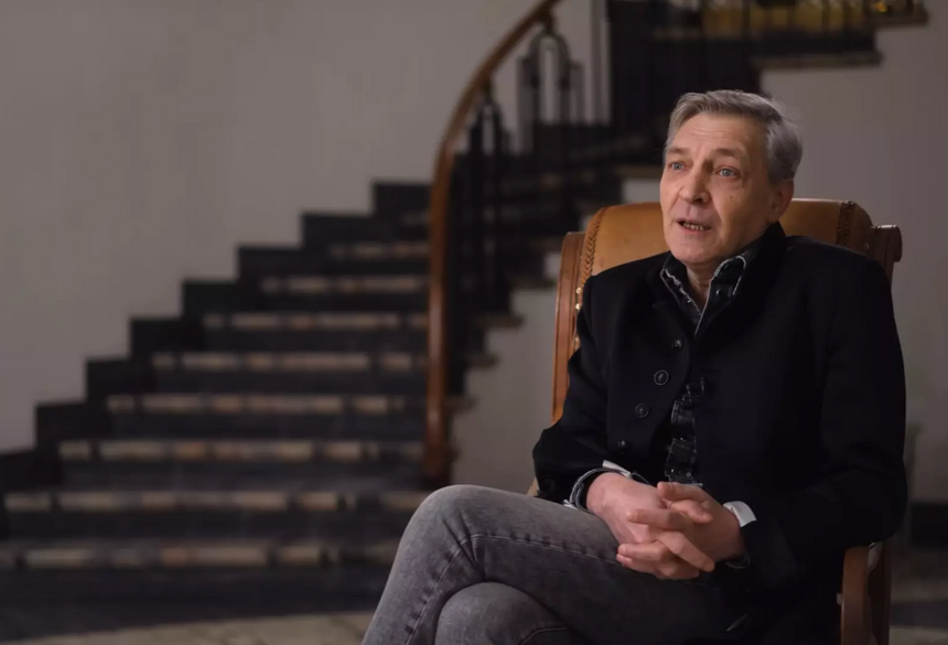 Журналиста Александра Невзорова* оштрафовали из-за несданных отчетов иноагента