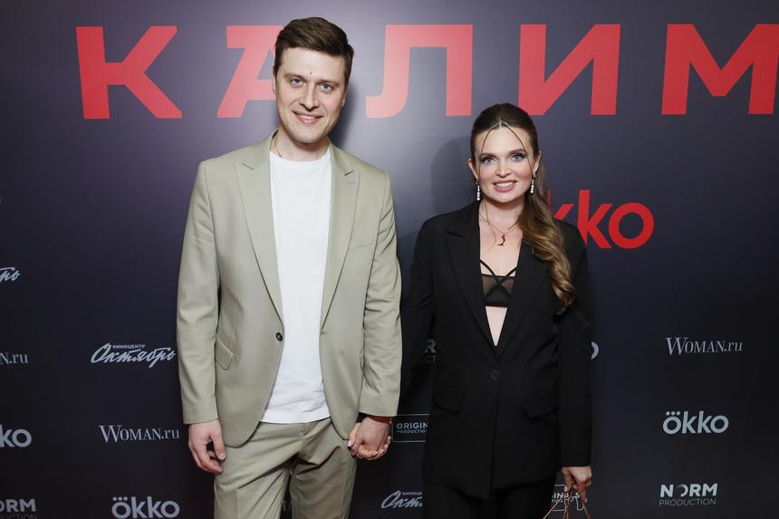 Звезда «Ледникового периода» Александр Энберт покинул Россию с женой и ребенком