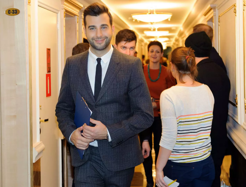 «Очень сложно»: Иван Ургант пошутил о возвращении на телевидение