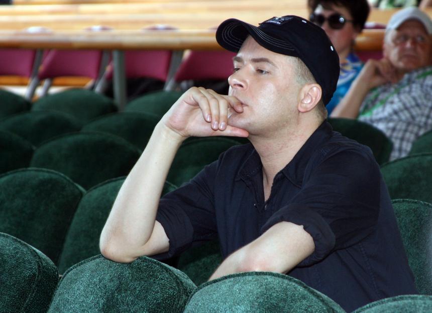 Украинцы танцевали и подпевали: Сердючка зажгла с песней на русском языке в ночном клубе Одессы