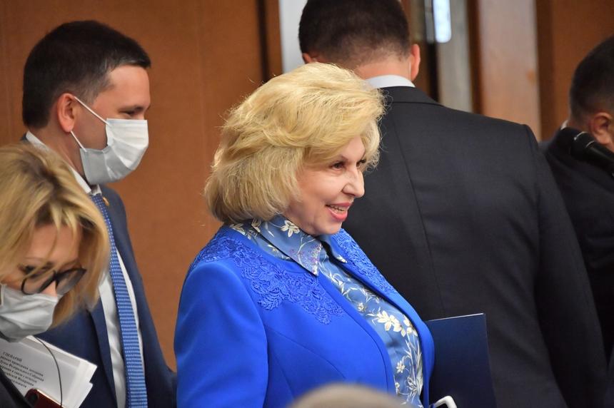 «Выбор был осознанным и продуманным»: обращались ли к омбудсмену Москальковой уехавшие звезды