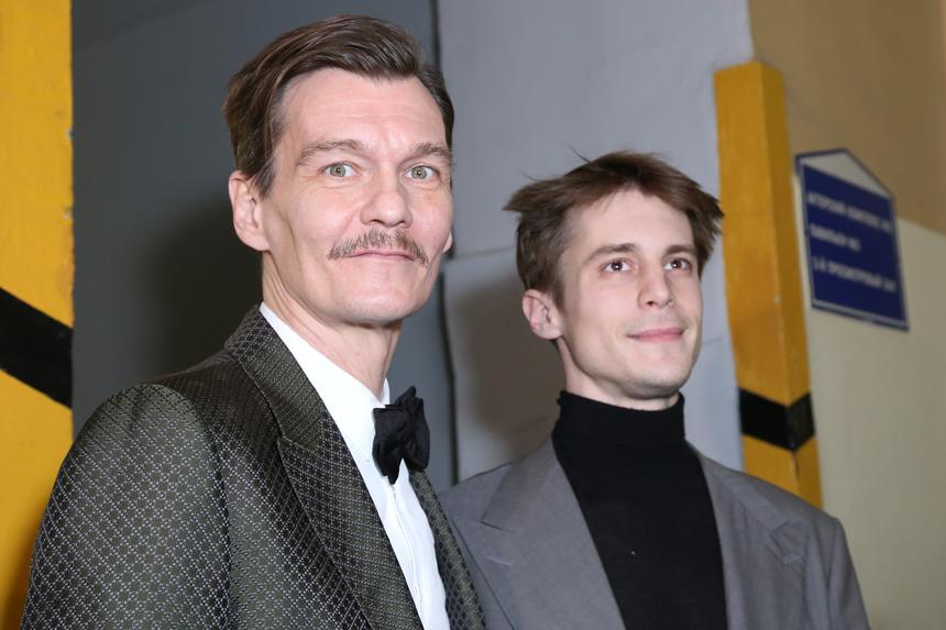 Актер Филипп Янковский показал редкое фото с женой Оксаной Фандерой из Турции